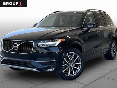 Used 2017 Volvo XC90 T6 Momentum w/ Vision Package