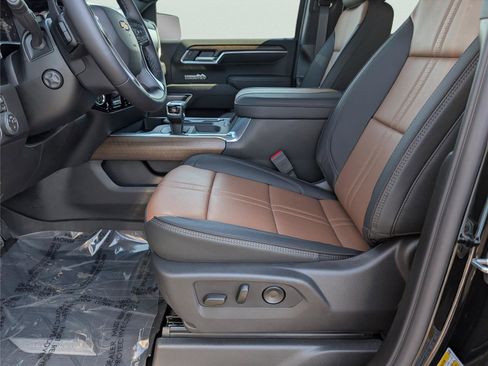 New 2026 Chevrolet Silverado 1500 High Country AWD/4WD image 42