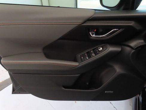 New 2026 Subaru Crosstrek 2.5i Limited image 12