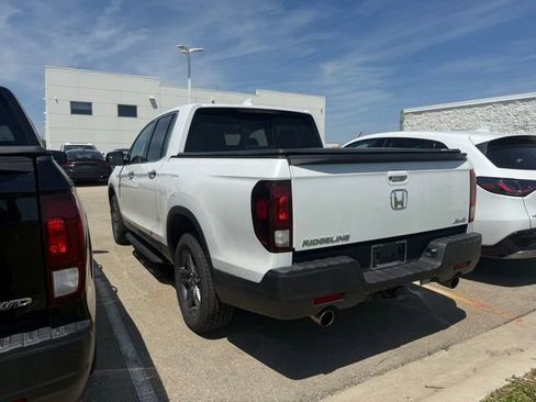 Used 2021 Honda Ridgeline RTL-E image 2