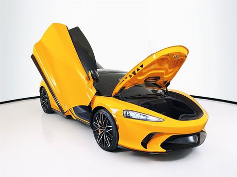 Used 2025 McLaren GTS image 35
