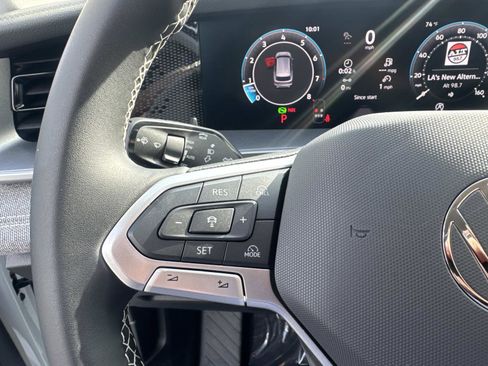 New 2026 Volkswagen Tiguan S image 18