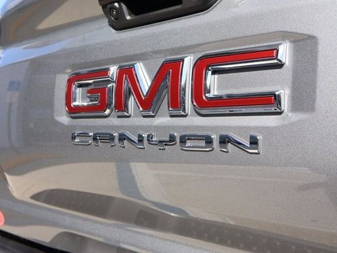 New 2026 GMC Canyon Elevation w/ Convenience Package image 6