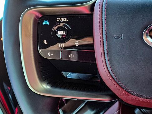 Used 2025 INFINITI QX80 Autograph image 27