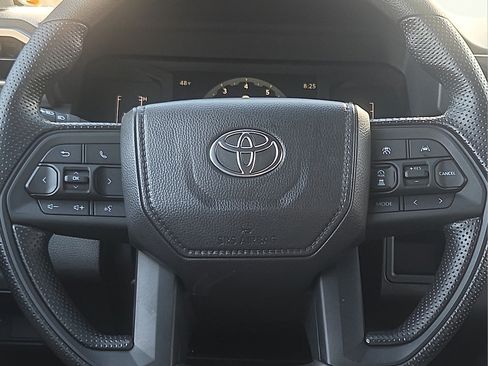 Certified 2026 Toyota Tacoma SR5 AWD/4WD image 25