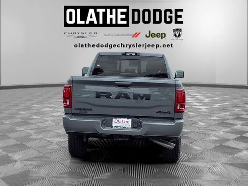 New 2026 RAM 2500 Laramie AWD/4WD image 26
