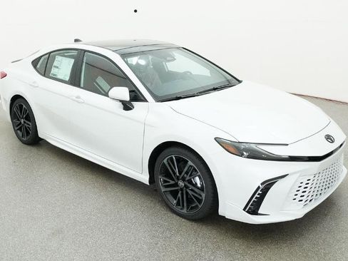 New 2026 Toyota Camry XSE image 17