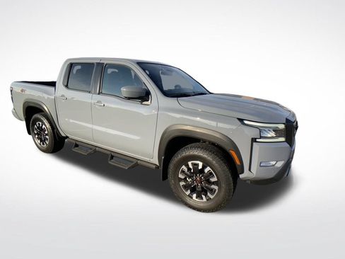 Used 2023 Nissan Frontier PRO-4X w/ Pro Convenience Package AWD/4WD image 9