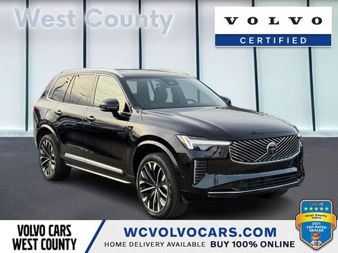 Used 2025 Volvo XC90 B6 Plus image 1