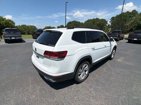 Used 2021 Volkswagen Atlas SE FWD image 12