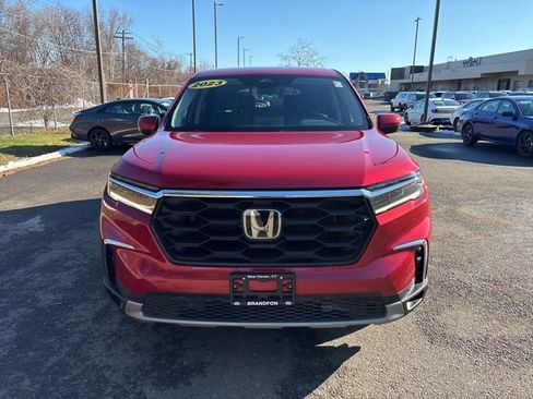 Used 2023 Honda Pilot EX-L image 2