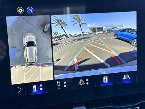 New 2026 Chevrolet Equinox RS w/ Safety and Technology Package image 19