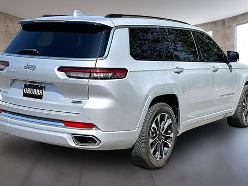 Used 2022 Jeep Grand Cherokee L Overland AWD/4WD image 2