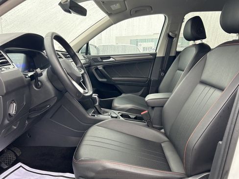 Used 2024 Volkswagen Tiguan Wolfsburg Edition image 14