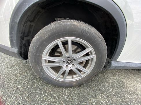 Used 2023 Mercedes-Benz GLC 300 4MATIC image 23