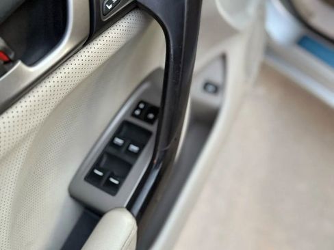 Used 2010 Acura TSX Sedan image 35