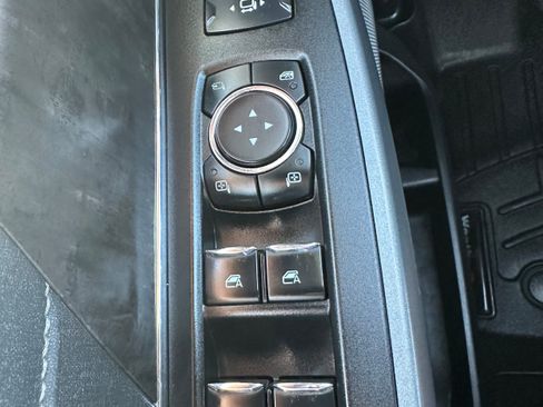 Used 2023 Ford F350 Lariat w/ Lariat Ultimate Package AWD/4WD image 33