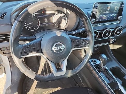 Used 2021 Nissan Sentra SR FWD image 9