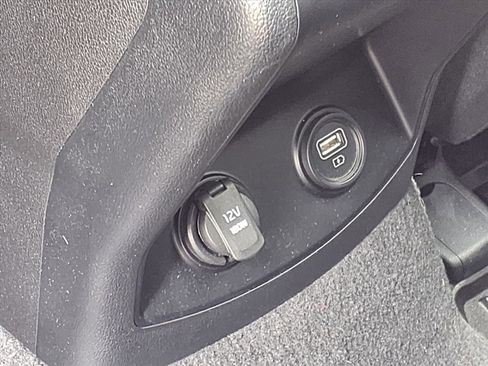 Used 2023 Kia Sorento S w/ Panoramic Sunroof Package FWD image 17