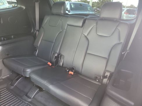 Used 2024 Kia Telluride SX X-Line AWD/4WD image 13
