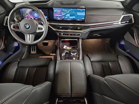 New 2025 BMW X7 M60i w/ M Sport Professional Package image 15
