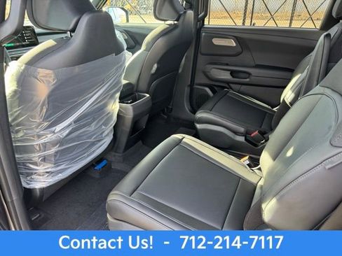 New 2027 Kia Telluride S image 14