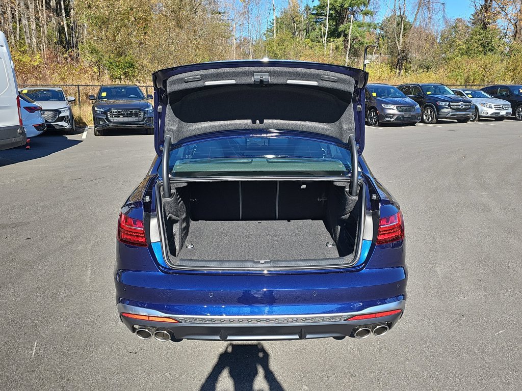 Used 2024 Audi S4 Premium Plus w/ Premium Plus Package AWD/4WD image 23