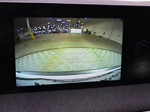 Used 2025 Nissan Kicks SV image 28