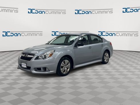 Used 2014 Subaru Legacy 2.5i image 4