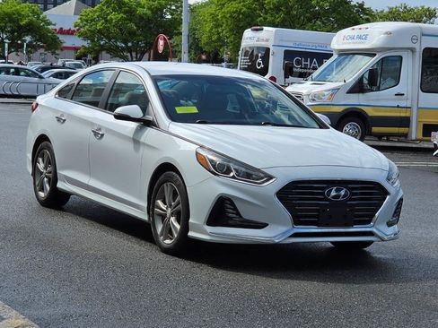 Used 2018 Hyundai Sonata SEL FWD image 3