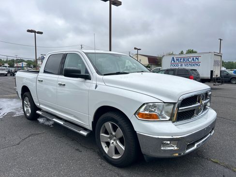 Used 2012 RAM 1500 Big Horn w/ Remote Start & Security Group AWD/4WD image 3