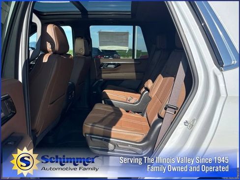 New 2026 Chevrolet Tahoe High Country w/ Sun And Tow Package AWD/4WD image 14