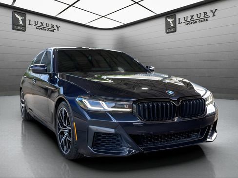 Used 2022 BMW 540i xDrive w/ M Sport Package AWD/4WD image 1