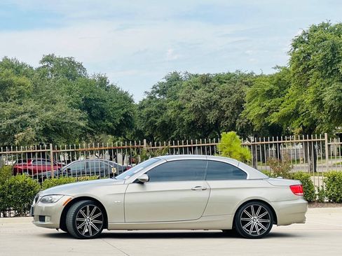 Used 2007 BMW 328i Convertible RWD image 7