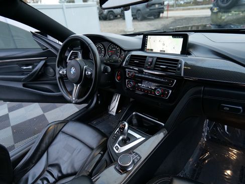 Used 2020 BMW M4 Coupe w/ Competition Package image 40