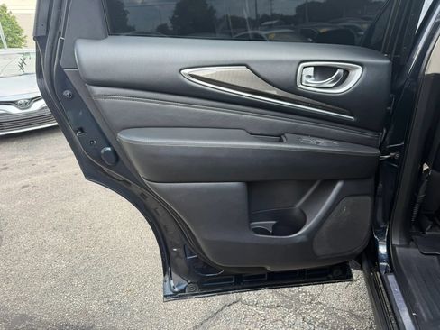 Used 2019 INFINITI QX60 Pure AWD/4WD image 17