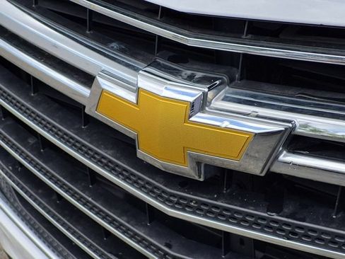 Certified 2019 Chevrolet Traverse LT w/ LPO, Floor Liner Package AWD/4WD image 29