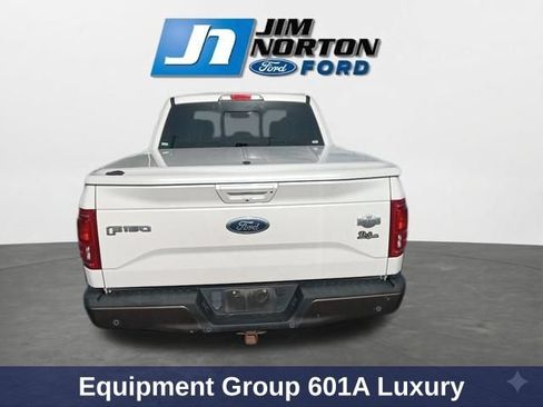 Used 2015 Ford F150 King Ranch w/ Equipment Group 601A Luxury AWD/4WD image 9