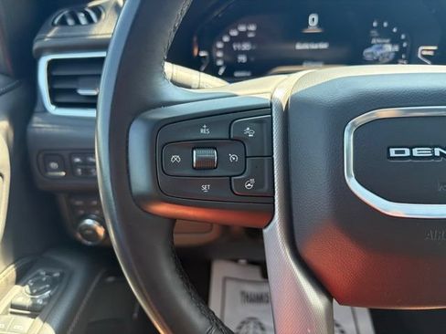 Used 2024 GMC Yukon XL Denali AWD/4WD image 38