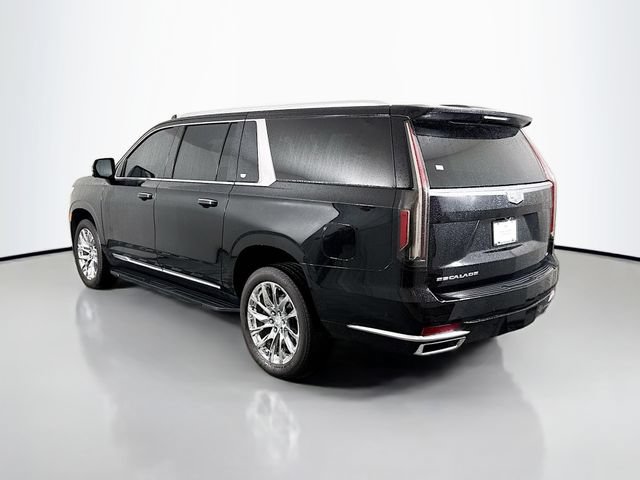 Used 2022 Cadillac Escalade ESV Premium Luxury w/ LPO, Radiant Package AWD/4WD image 5