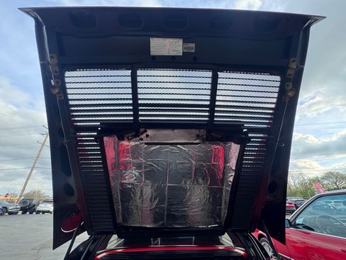 Used 1990 Ferrari Testarossa RWD image 38