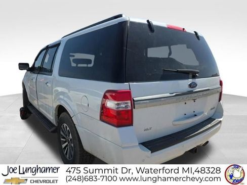 Used 2017 Ford Expedition EL XLT w/ Equipment Group 202A AWD/4WD image 4