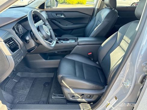 Used 2023 Nissan Rogue SL w/ SL Premium Package image 22