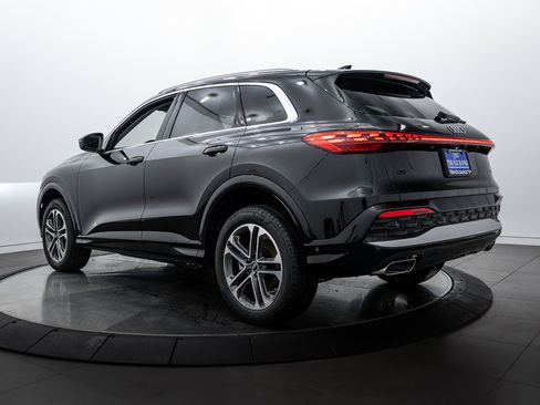 New 2025 Audi Q5 2.0T Premium image 5