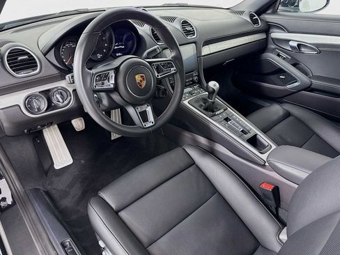 Certified 2022 Porsche 718 Boxster RWD image 4