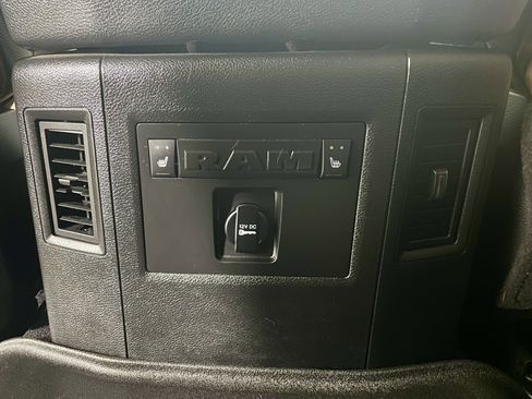 Used 2014 RAM 3500 Laramie Longhorn image 29