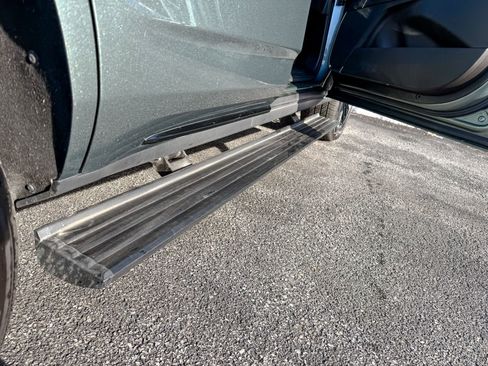 Used 2023 Cadillac Escalade V image 6