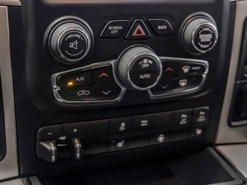 Used 2016 RAM 1500 Lone Star image 25