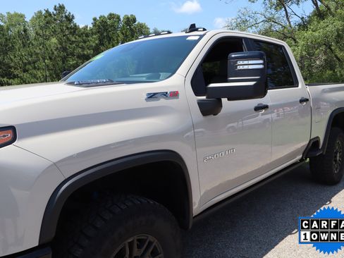 Used 2026 Chevrolet Silverado 2500 ZR2 AWD/4WD image 13