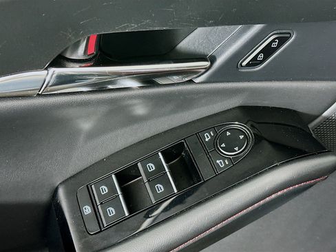 Used 2025 MAZDA CX-30 AWD 2.5 S w/ Preferred Package image 15